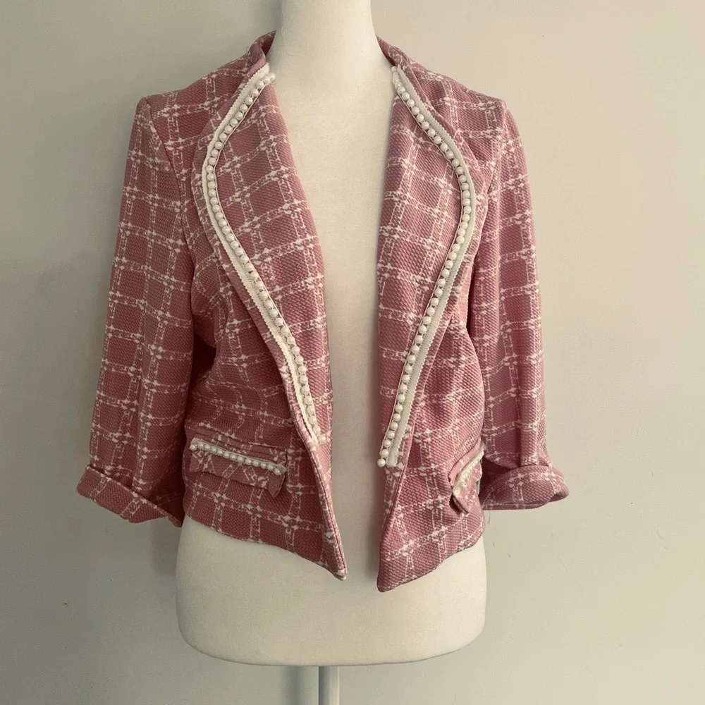 Maya Brooke Pink and White Blazer with Pearl Trim Size 12 - Picture 2 of 12